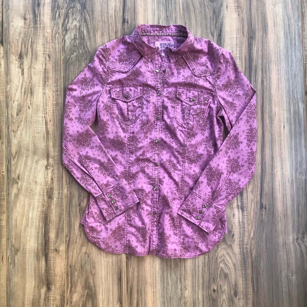 Medium Women’s Ryan Michael Button Up - image 2